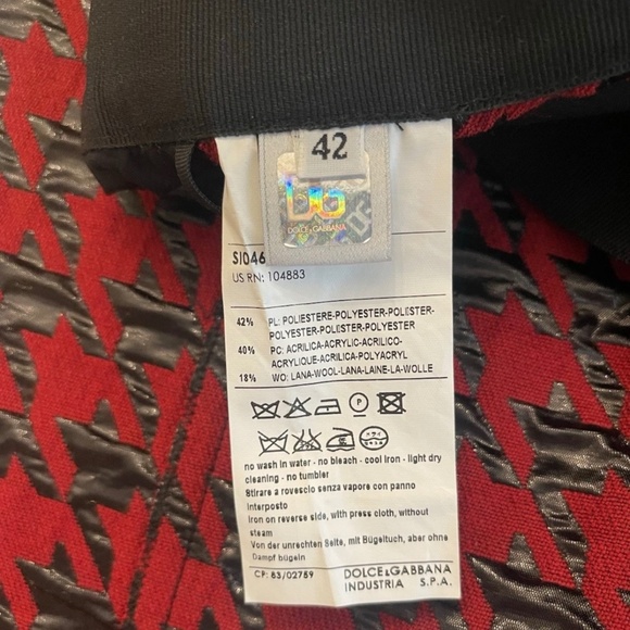 New! D&G Dolce & Gabbana Red & Black Houndstooth Skirt 42 Sheen - Picture 9 of 9